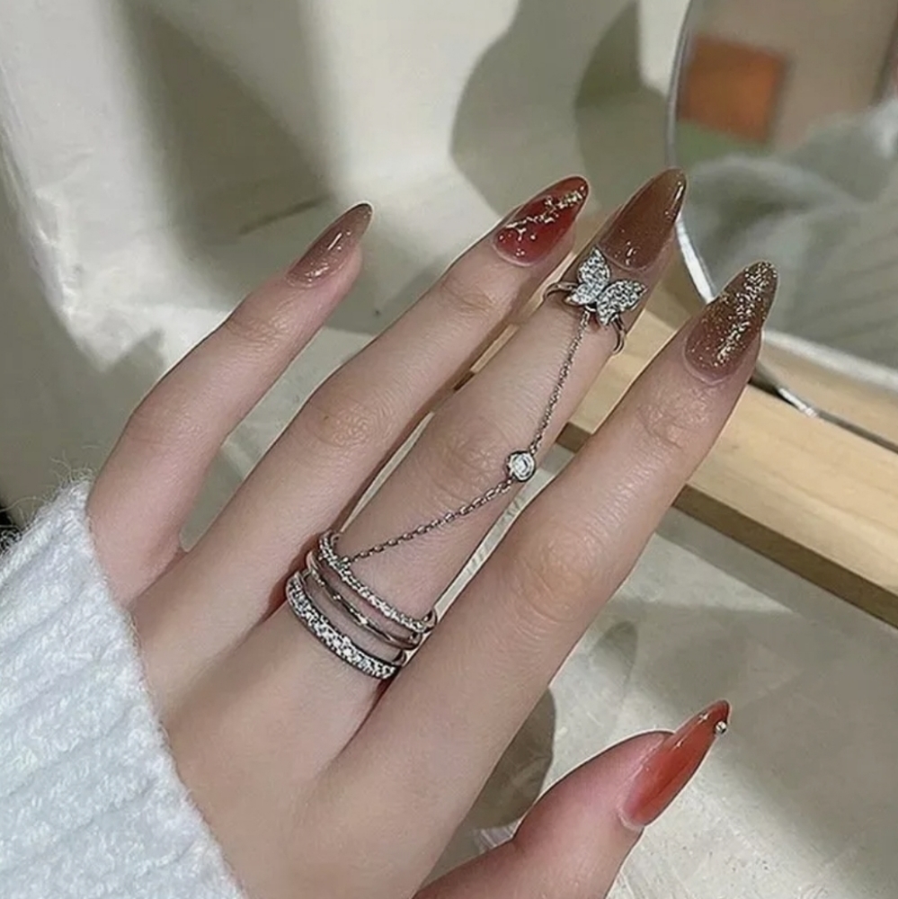 New Elegant Silver Butterfly Chain Ring